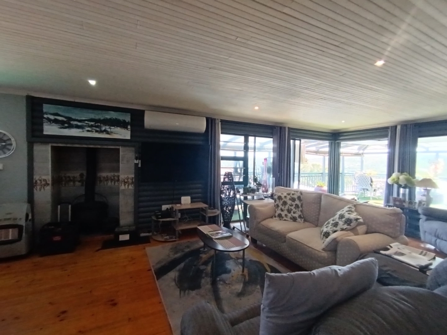 3 Bedroom Property for Sale in Stilbaai Wes Western Cape